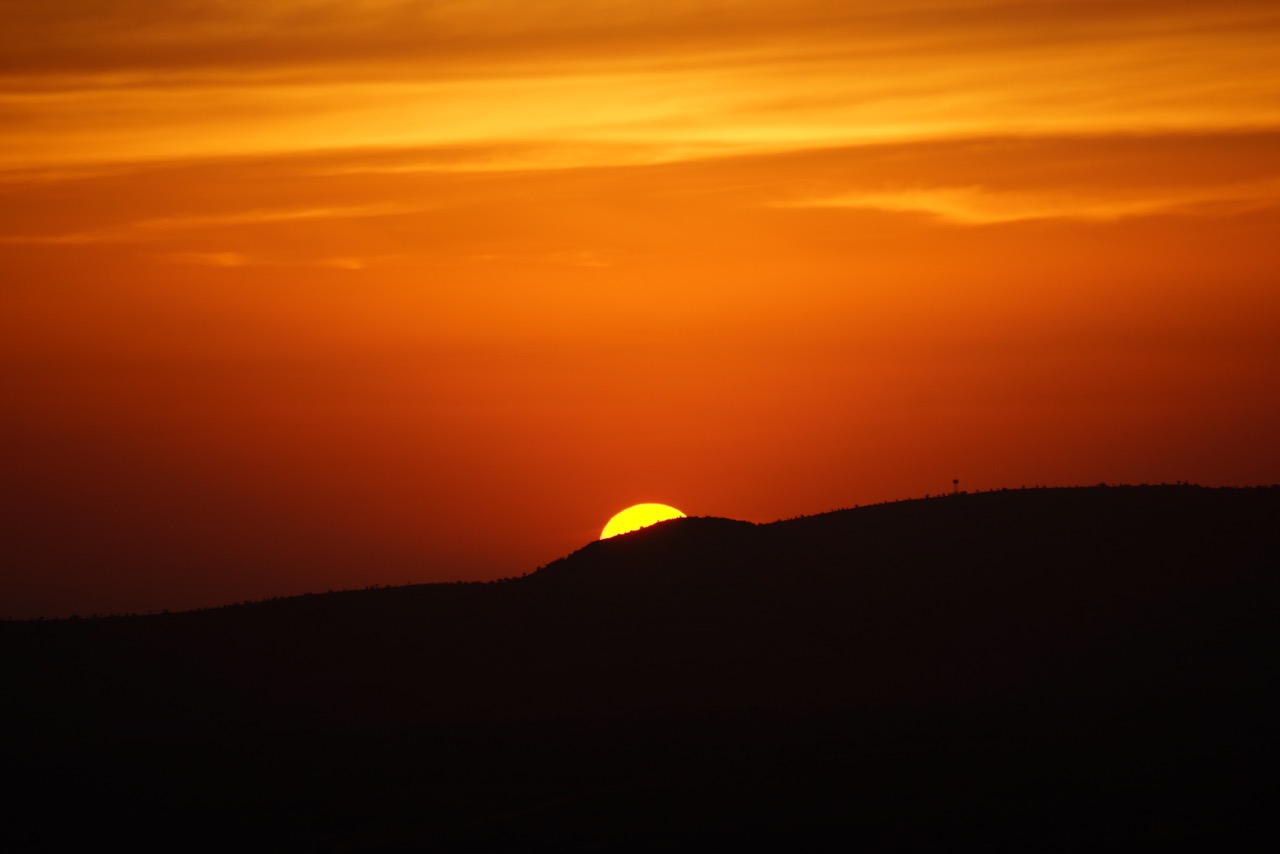 Sunset over the Jebel Akhdar. Sadly Lady Di would not have seen this.