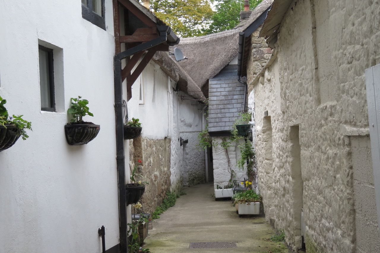 The narrow streets of Chagford's The Drang