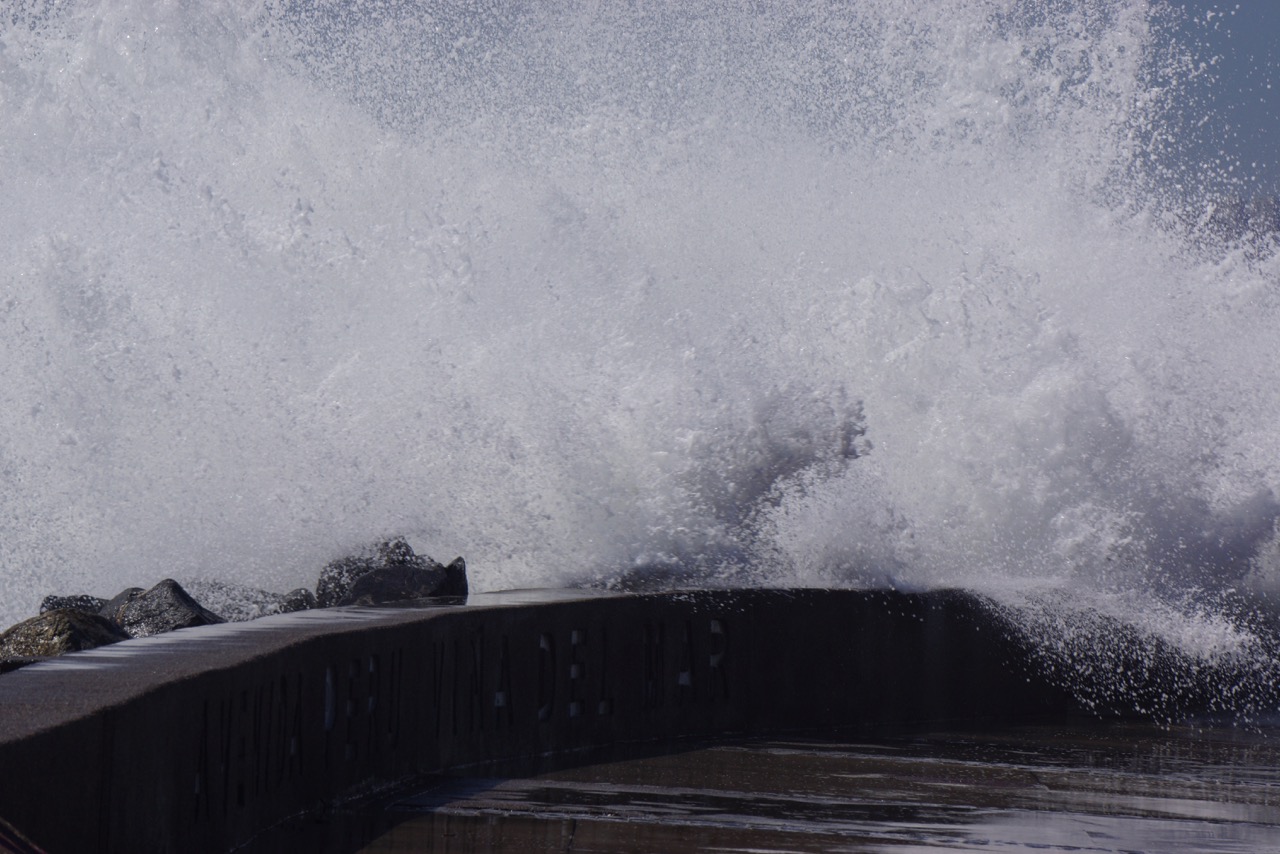 Viña Del Mar. The sea walls seem charming but useless.