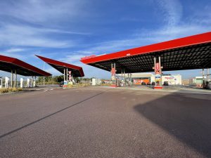 Plenty of fossil fuel pumps and a handful of charging points (see left) - dear me