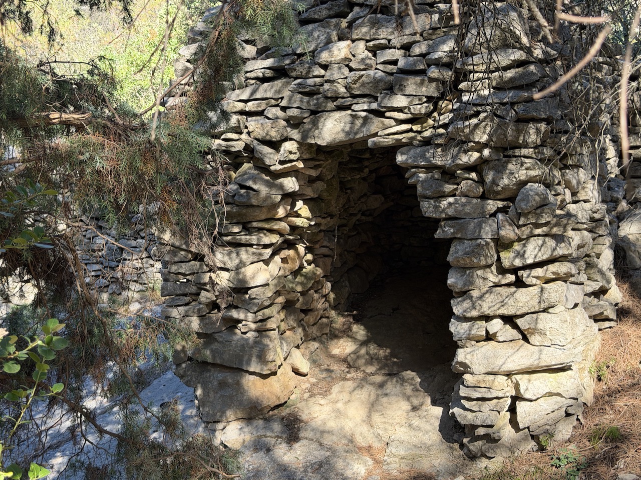 A dry stone guardhouse